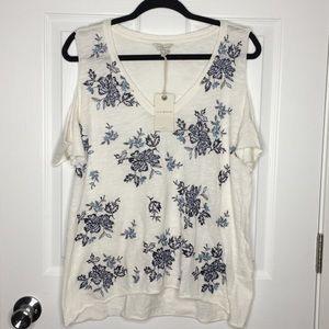 Lucky Brand - Floral Embroidery Cold Shoulder Tee